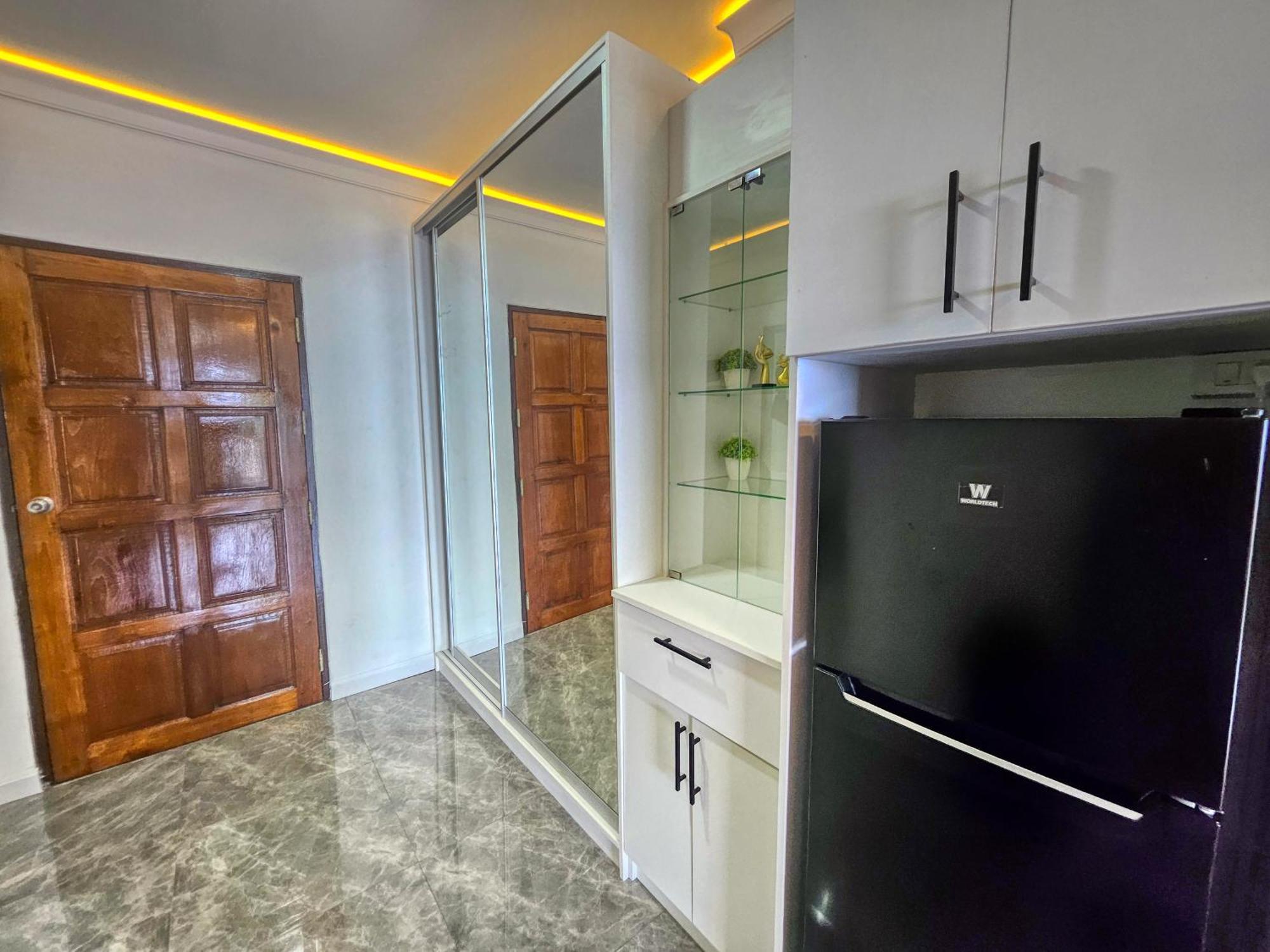 View Talay 5 Jomtien Beachfront Pattaya Ngoại thất bức ảnh