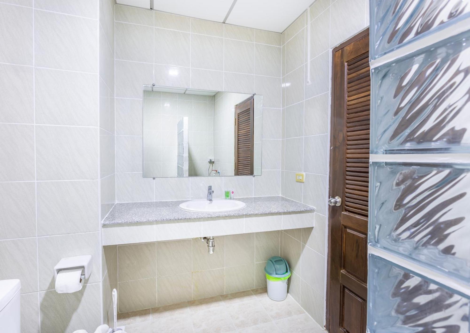 View Talay 5 Jomtien Beachfront Pattaya Ngoại thất bức ảnh